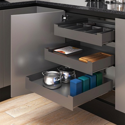  Twins    600 ,    ( )